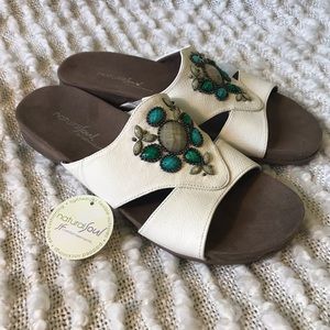 Naturalizer Natural Soul Beaded Sandal NWT Sz 9.5